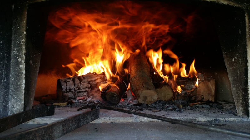 pizzeria-ANTIBES-min_wood-fired-oven-1960099